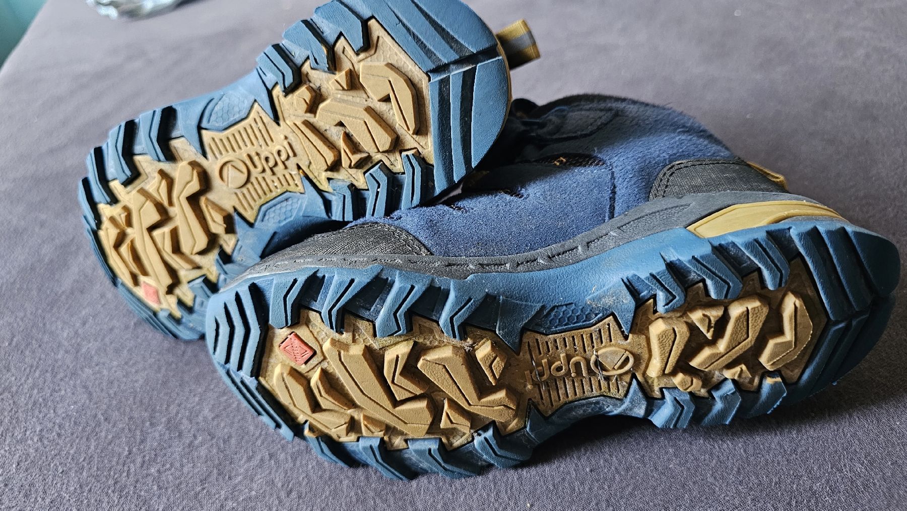 Chaussures hommes: lippi Wanderschuhe Grösse 30 gebraucht – D'occasion à Tann par dan_dzf8 2