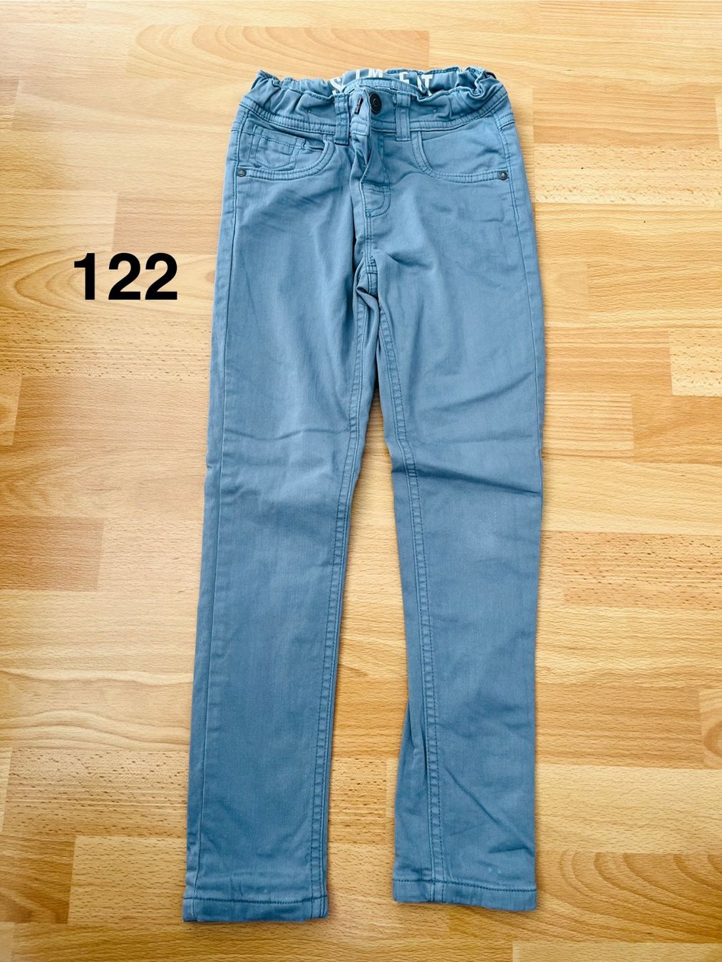 C&A Pantaloni: Hosen lang, Grösse 122 – Usato da Konolfingen venduto da takkie