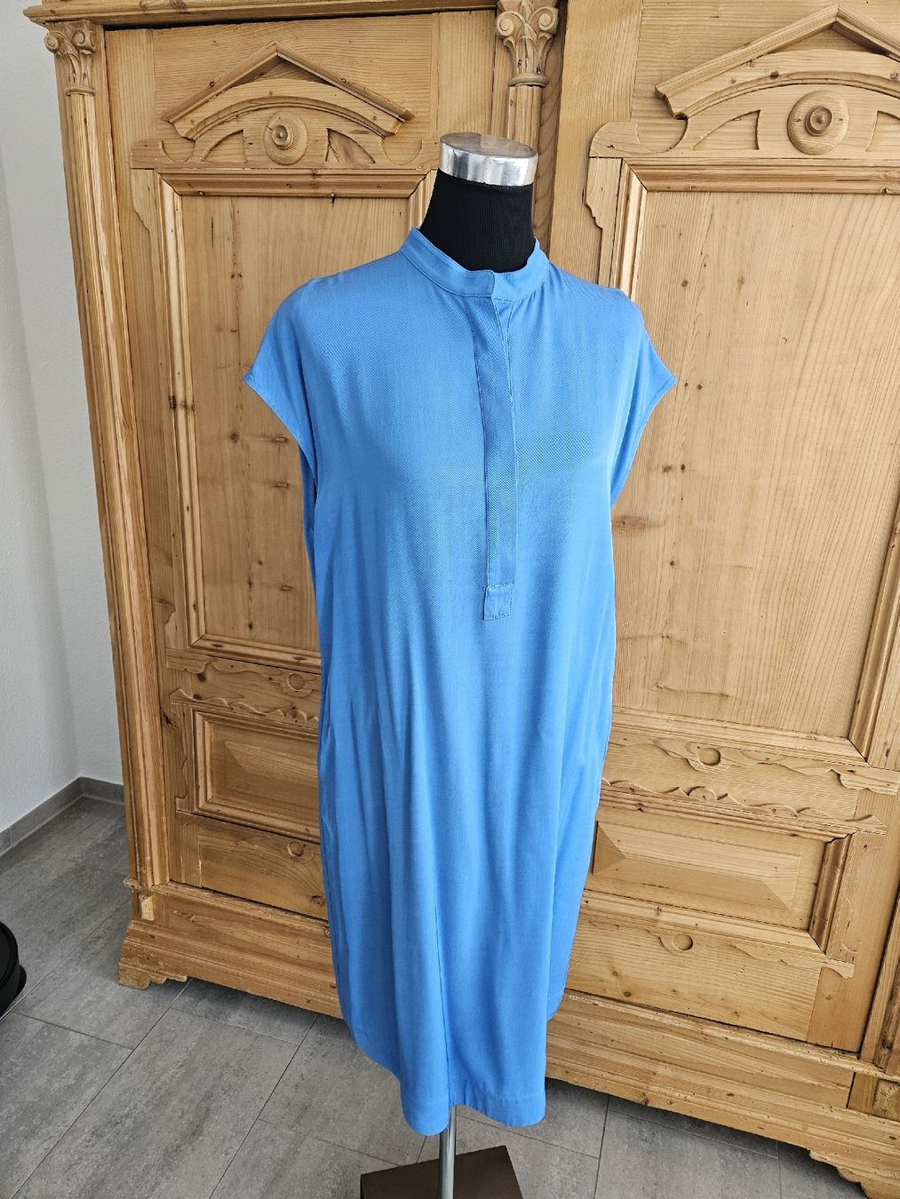 Vestiti: schönes Kleid Catnoir – Nuovo (secondo la descrizione) da Wiesendangen venduto da Sinhuk 2