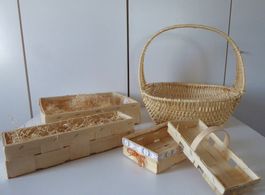 Diverse Geschenk- und Spankörbe aus Holz. wie neu