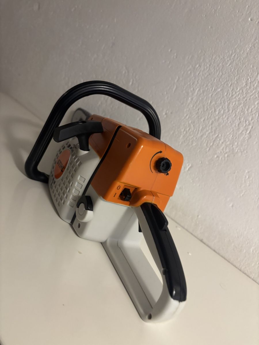 Spielzeuge: Stihl Spielzeug Kettensäge – Gebraucht aus Grosswangen von esruk 3
