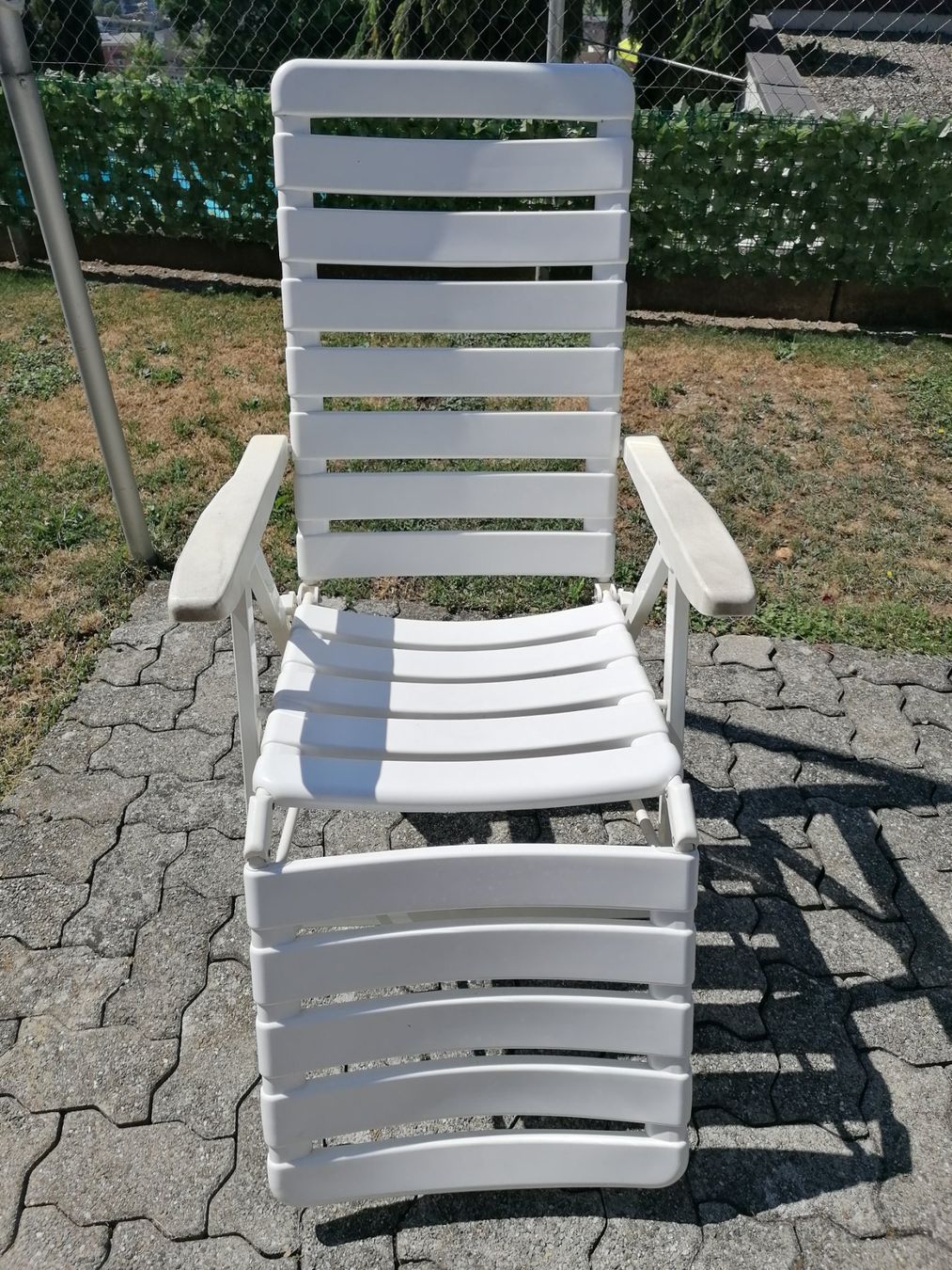 Chaises longues: Liegestuhl – D'occasion à Geroldswil par carcan1707