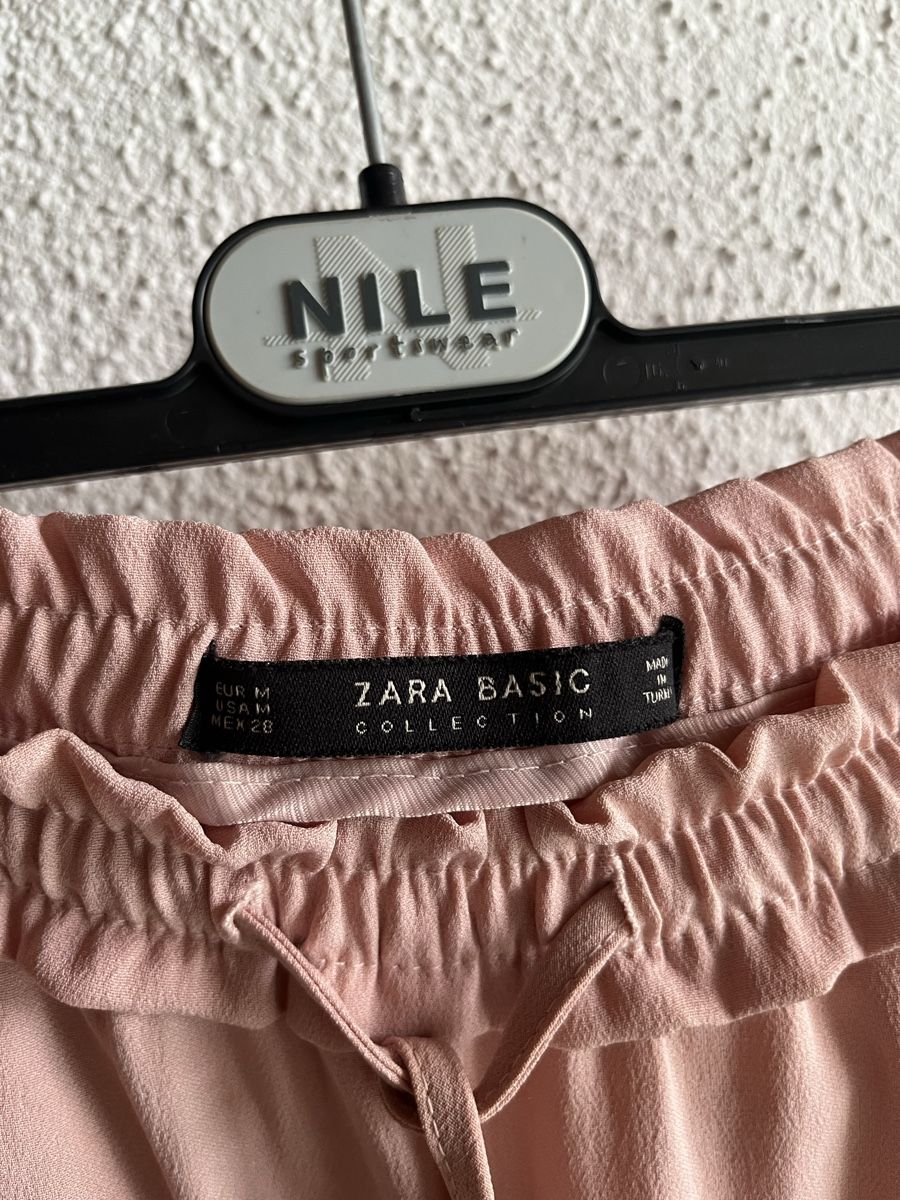 Zara Pantaloni: rosa Hose - Zara – Usato da Jonschwil venduto da juliana_pluess 3