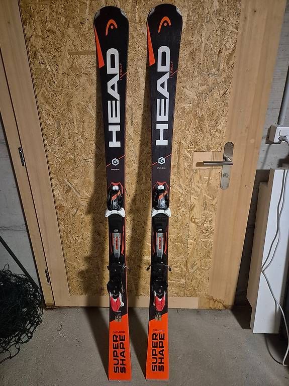 Skis: Ski  – D'occasion à Châtel-Montsalvens par barbey13 1