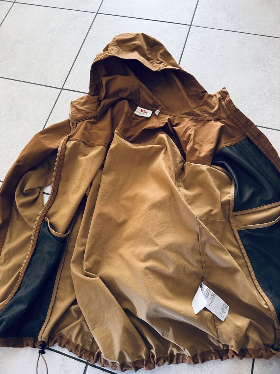 Fjällräven Vestes: Fjällraven Abisko Midsummer M – D'occasion à Bern par ste_dbg8 2