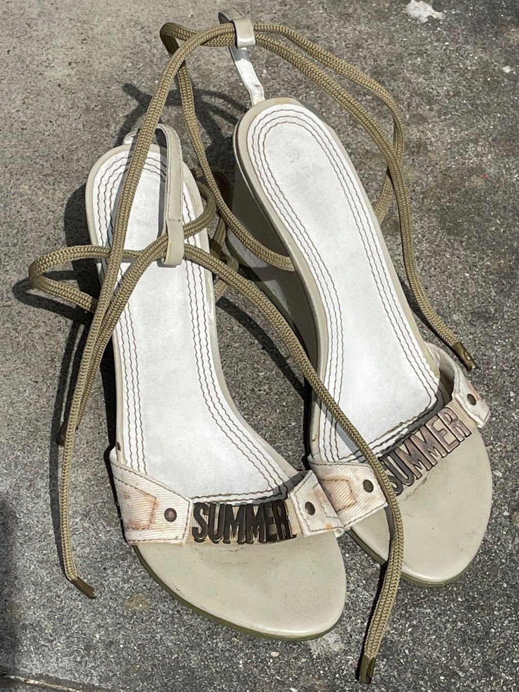Zara Damenschuhe: Keilschuhe – Gebraucht aus Dübendorf von mon_p98h 2