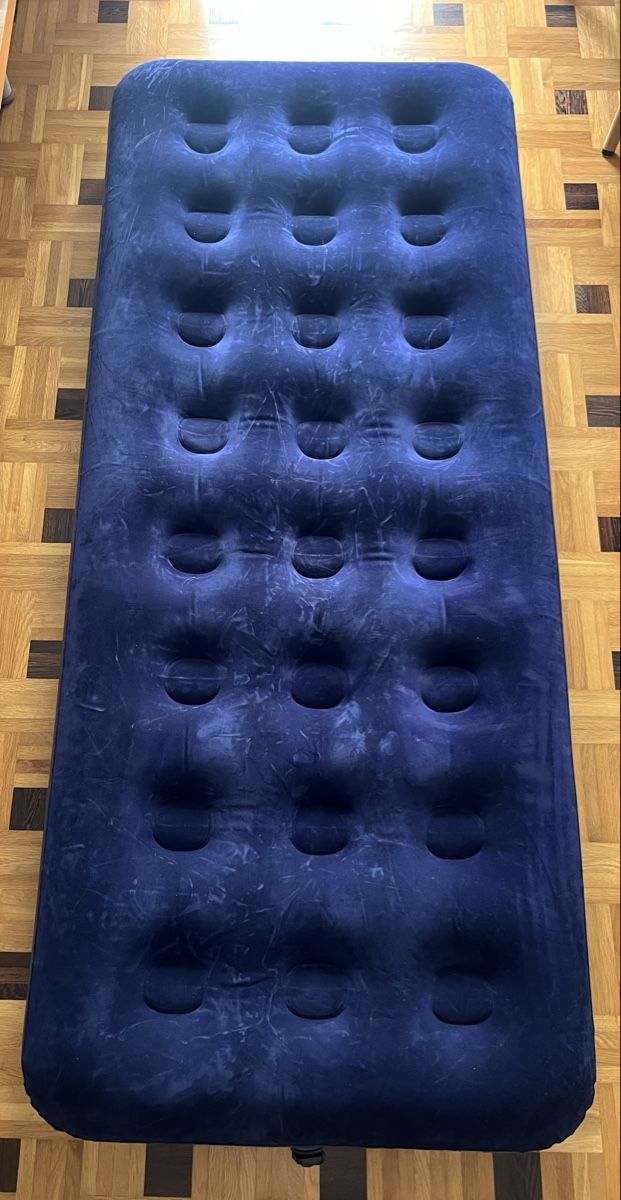 Bestway Materassi: Luftmatratze blau 180x70, Topzustand – Usato da Rüschlikon venduto da Picpara