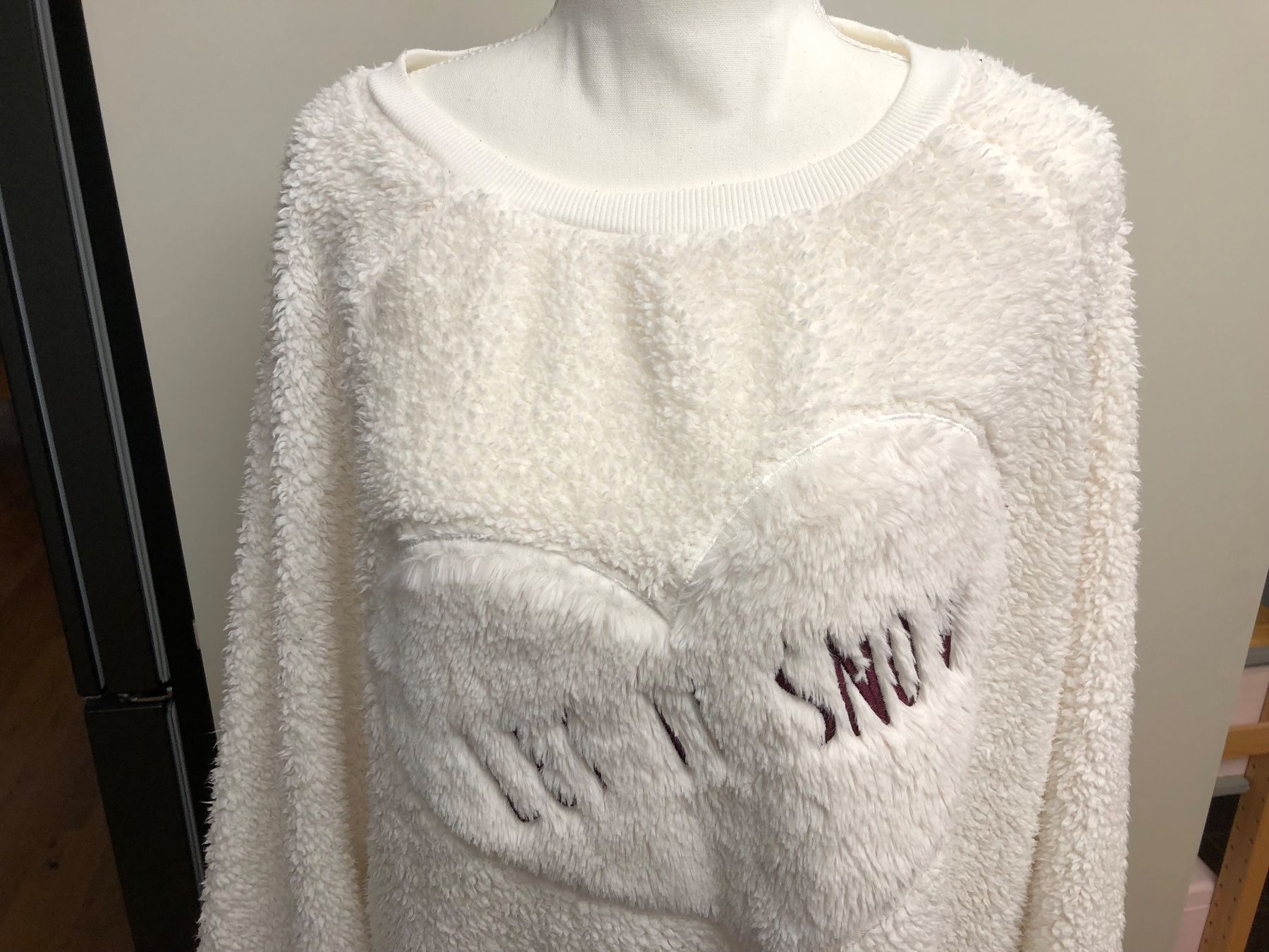Hunkemöller Maglioni & Felpe: Pullover Hunkemöller, weiss, Gr. XL – Usato da Wallisellen venduto da watcher01 3