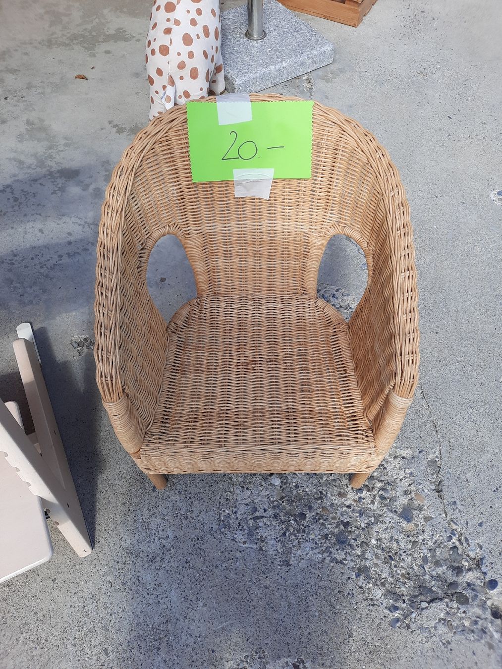 Poltrone: Kinder Rattan Stuhl – Usato da Basadingen venduto da 7_zwerge 1