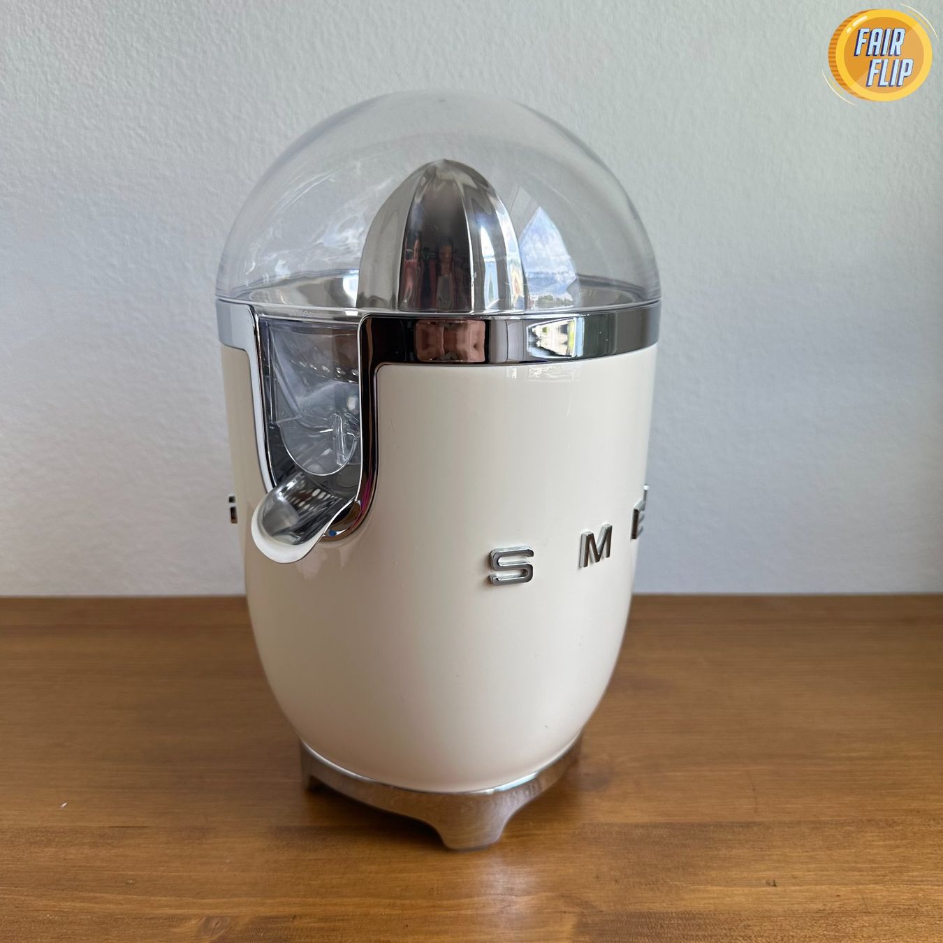 Smeg Elettrodomestici da cucina: Smeg Zitruspresse – Usato da Luzern venduto da fairflip 4