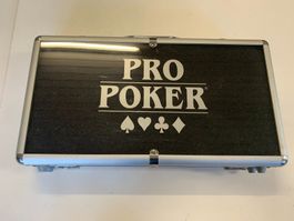 Poker-Set neu alles noch verschweisst mit Koffer-Schlüssel