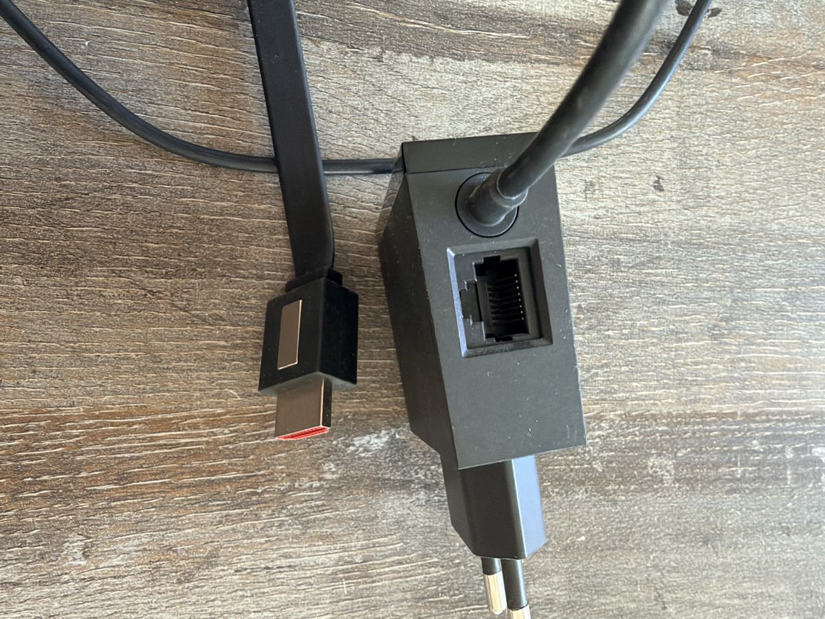 Google Sistemi audio & multimediali: Google Chromecast Streaming-Gerät schwarz – Usato da Chur venduto da rutzlobo 2