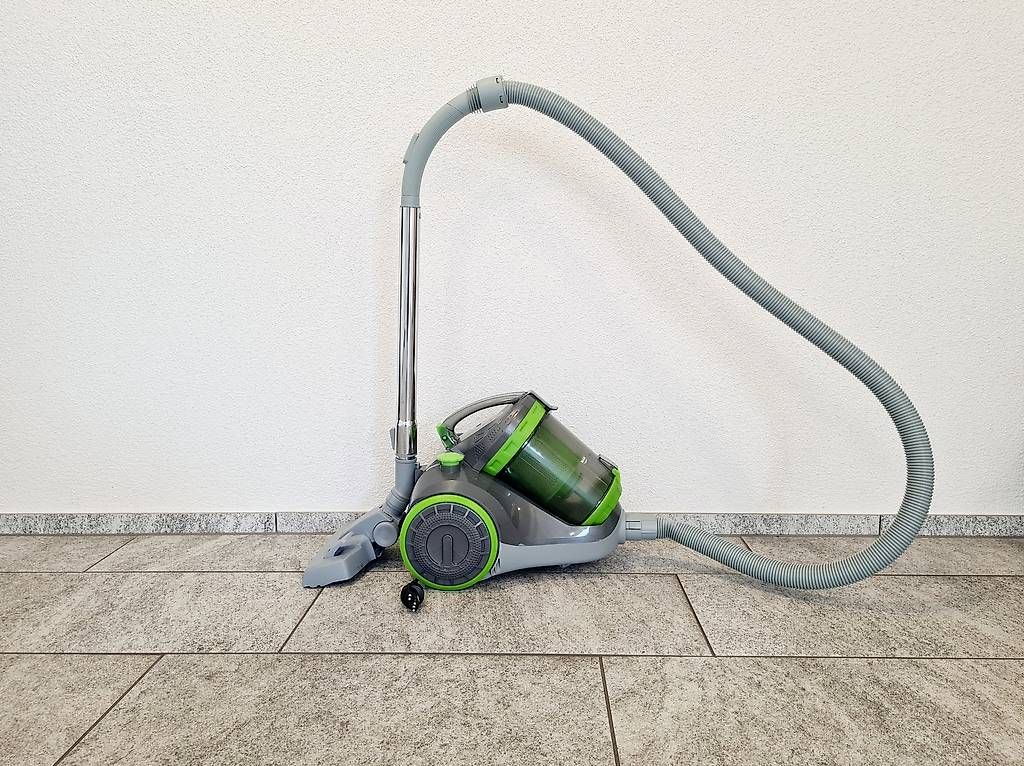 Aspirapolveri & Accessori: Staubsauger, wenig gebraucht – Usato da Zürich venduto da casaka001