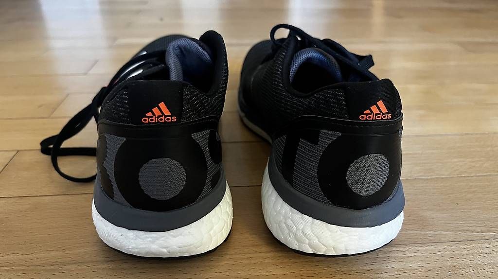 Scarpe da uomo: adidas adizero boston 8 – Usato da Zürich venduto da s.usteri 4
