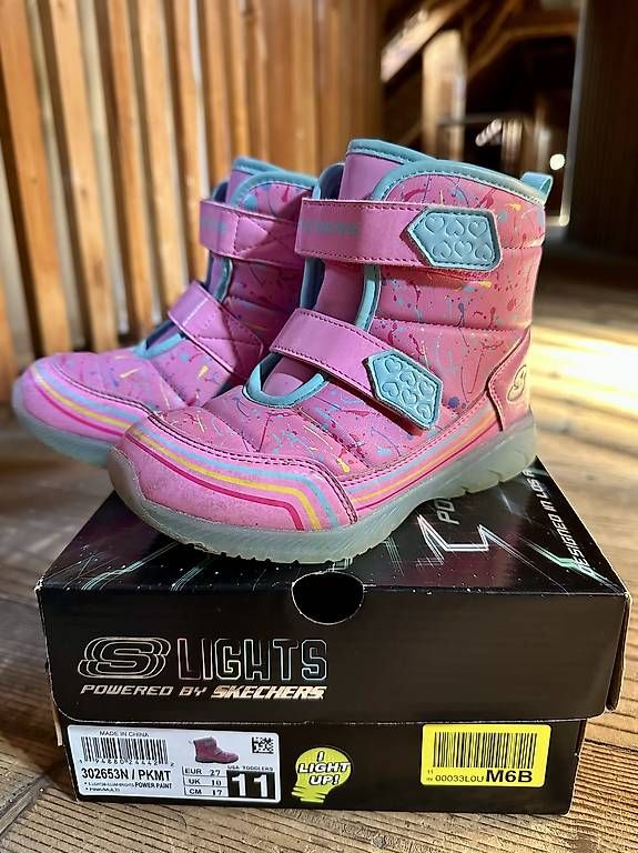 Schuhe für Mädchen: Winter / Schneestiefel Gr 27  – Gebraucht aus Zürich von luc_bb9h