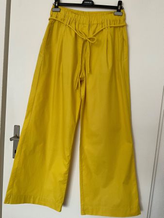 TELA Sommer Hose Gr 40, it. 46 Gelb, mit Taschen