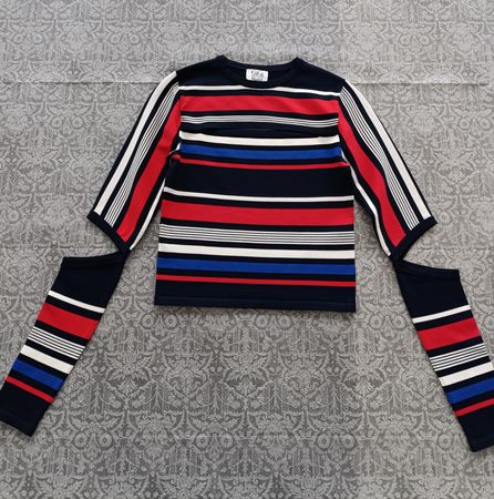 Gigi Hadid Pullover mit Streifen, Grösse XS, neuwertig!