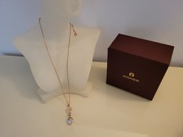 AIGNER Kette mit A-Logo, Herz m.Perlmutt L 26+5cm, gratis V.