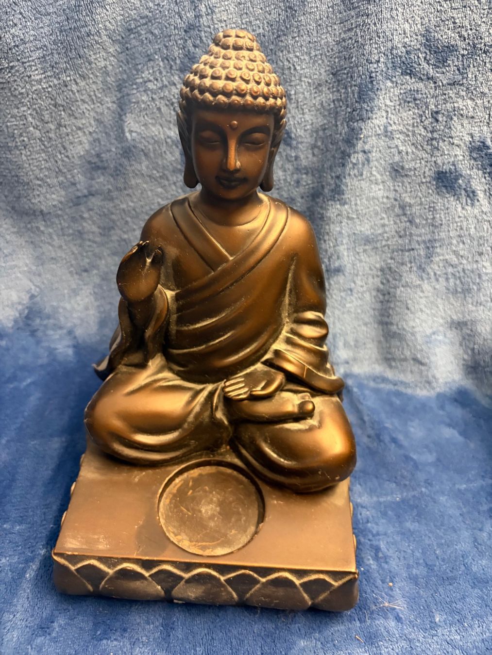 Tutte le decorazioni: Sitzender Buddha 23cm hoch – Usato da Mollis venduto da Hg 1