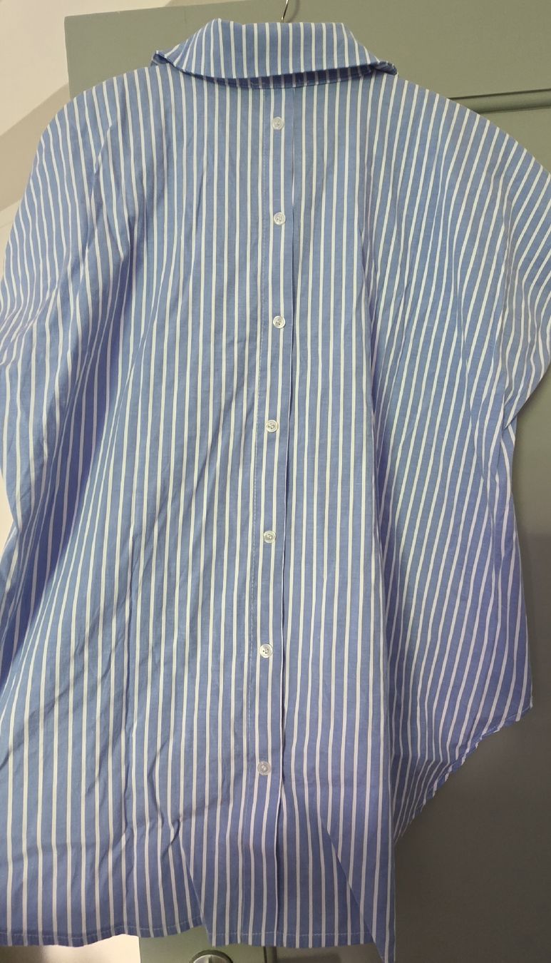 Camicette: Chemise élégante manches courtes taille unique – Usato da Yverdon-les-Bains venduto da van_dq65 5