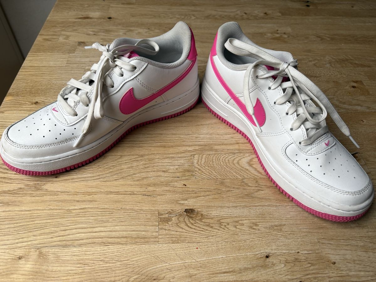 Nike Damenschuhe: NIKE Air Force 1 – Gebraucht aus Hagenwil von Sarina07 1