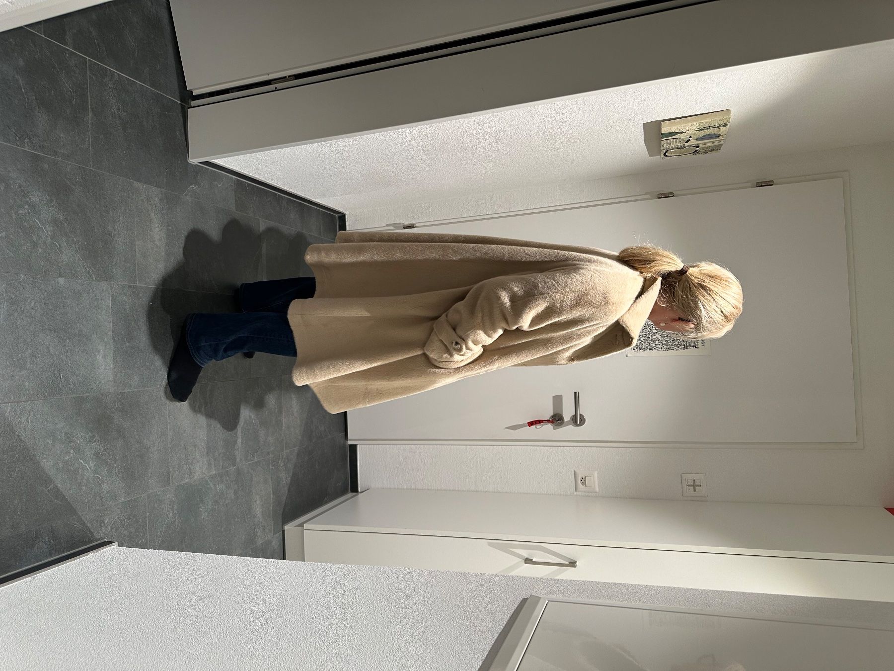 Cappotti: Wintermantel beige M – Usato da Rüschlikon venduto da 8942Oberrieden 3