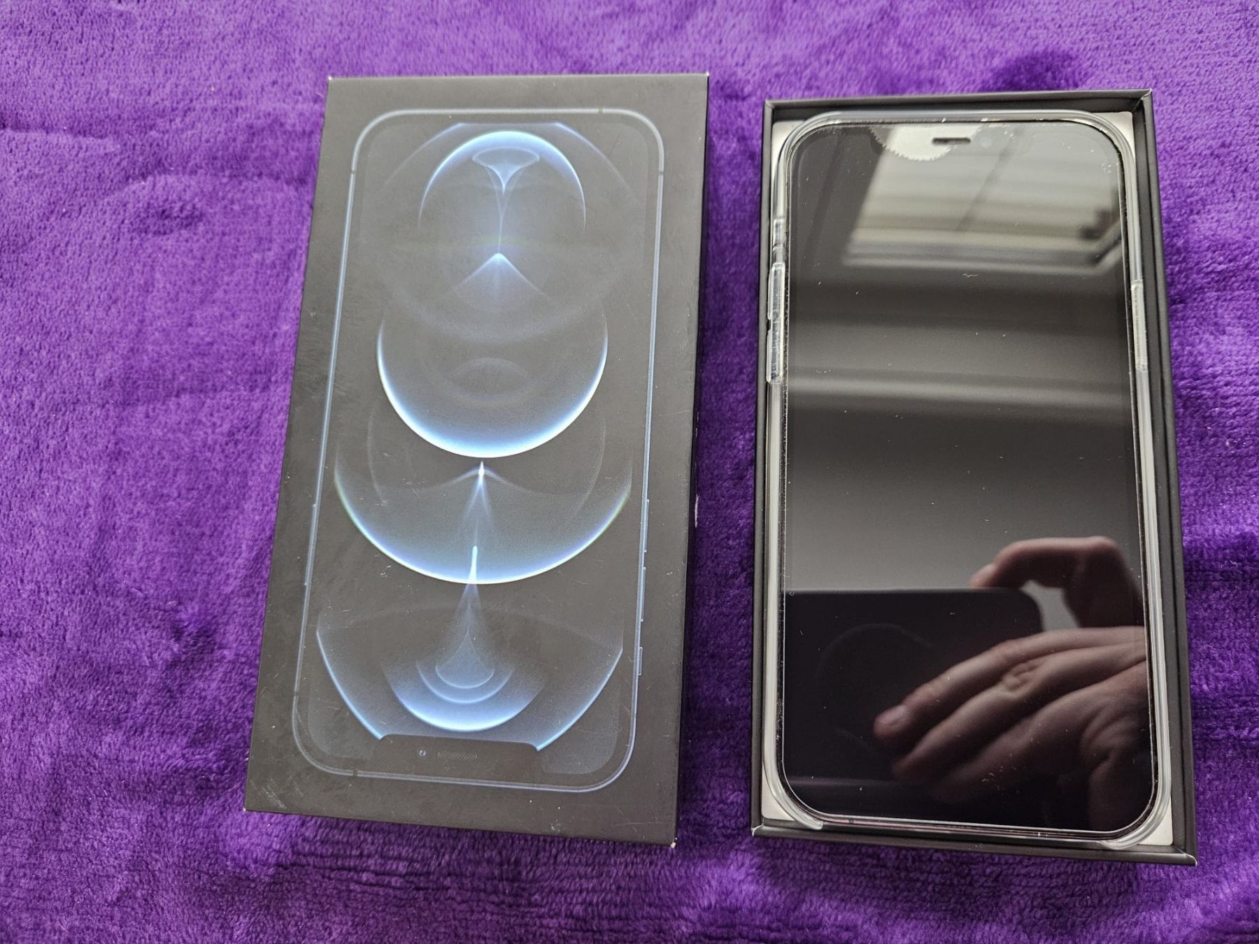 Apple Portables: Apple I Phone 12 pro 128 GB – D'occasion à Adliswil par Martina.Zelenakova 3