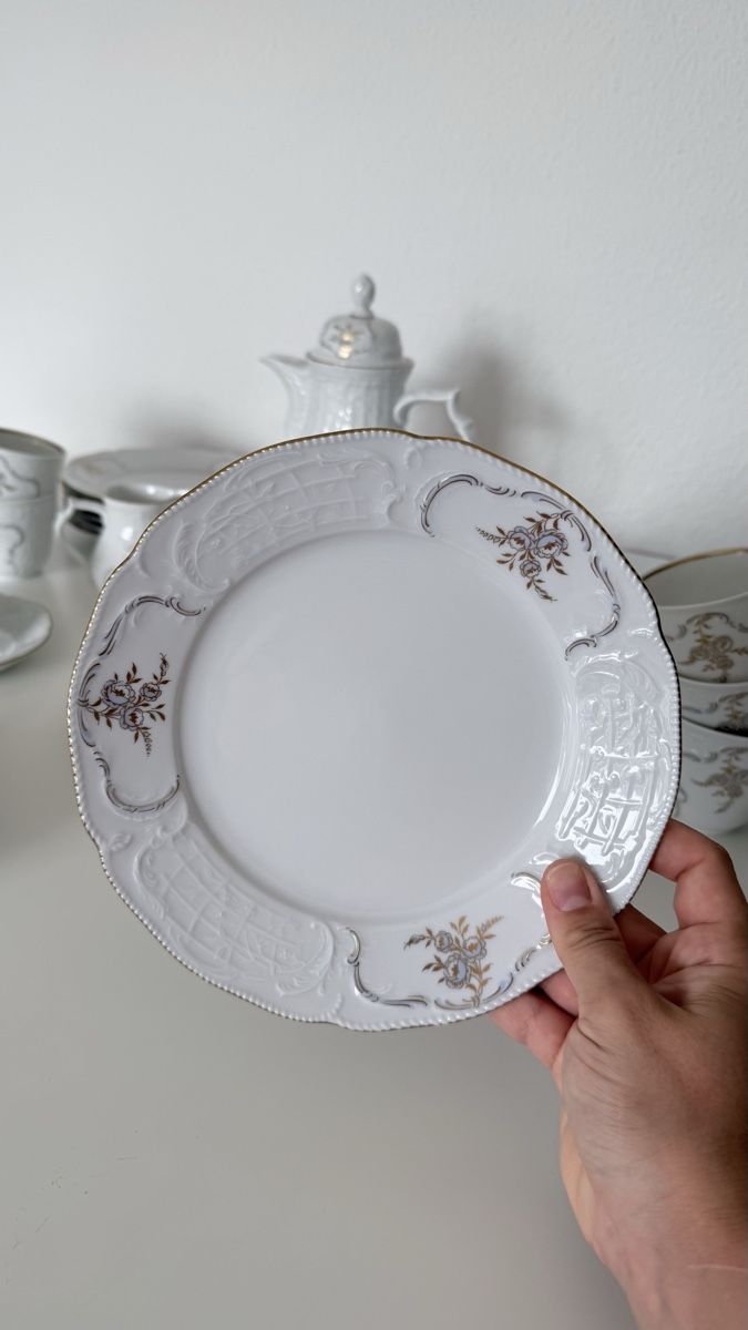 Rosenthal Set di piatti: Rosenthal Sanssouci – Nuovo (secondo la descrizione) da Delemont venduto da ann_ftj8 8