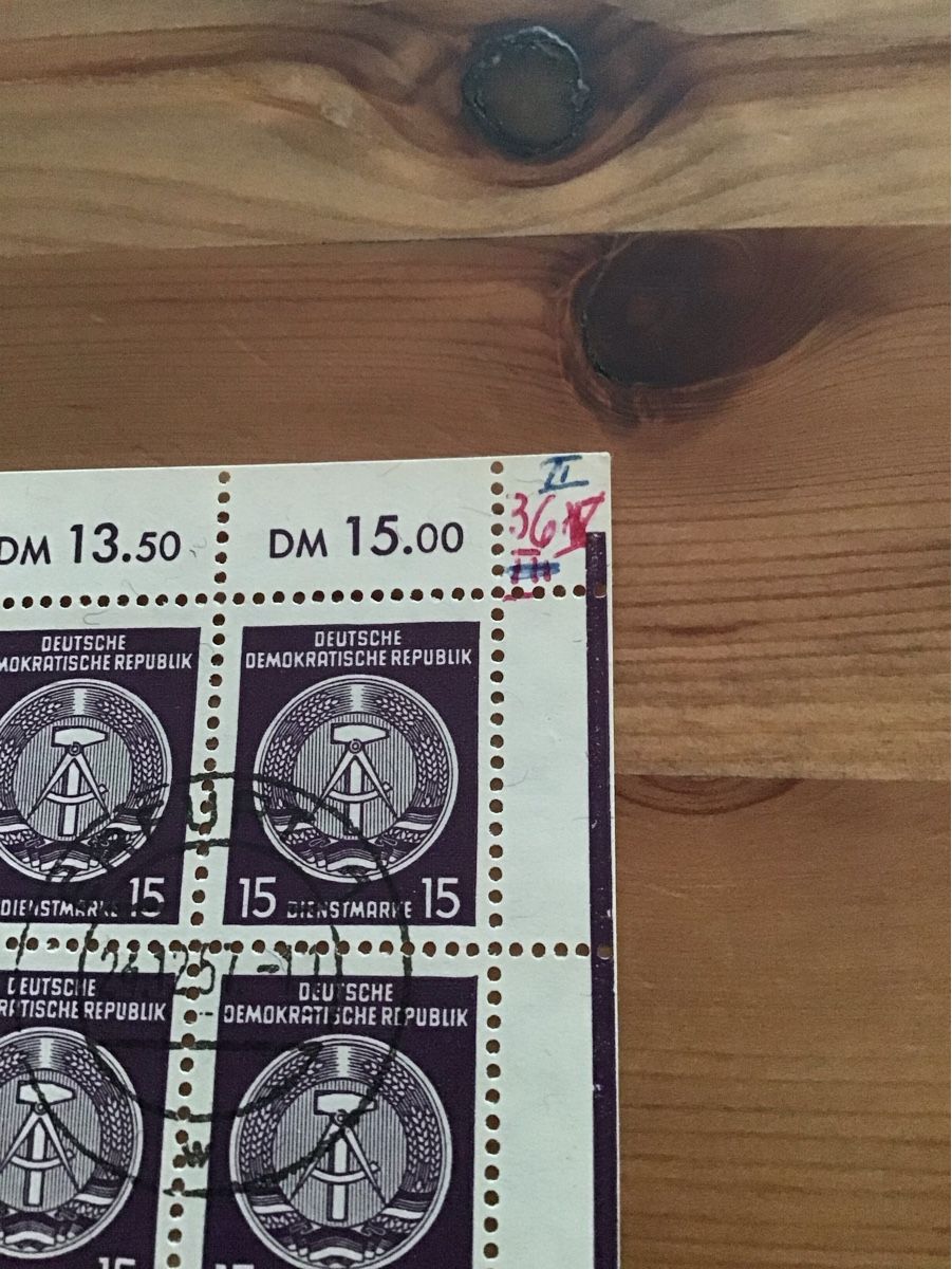 Tous les timbres: Briefmarkenbogen DDR – Neuf (Voir description) à Bettwiesen par Jumpingfox 1