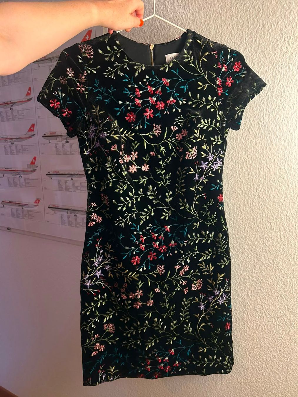 Calvin Klein Robes: Calvin Klein Samtkleid 🌸 – D'occasion à Winterthur par hostertli 1