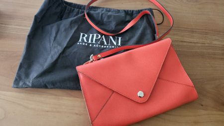 RIPANI Leder-Tasche Rot – NEU 