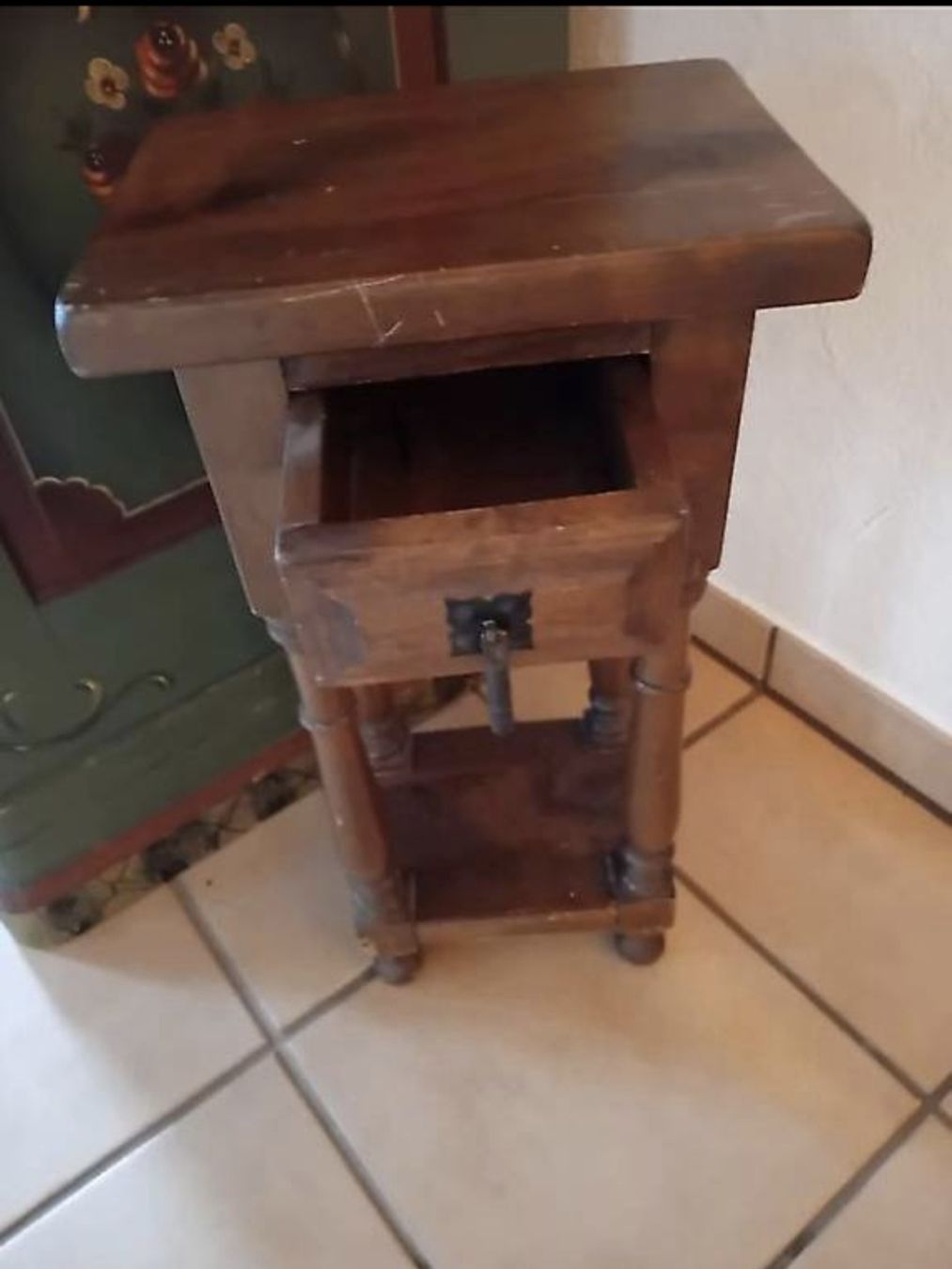 Allestimento di negozi e stand fieristici: Spanischer Sekretär  – Usato da Herznach venduto da Malt0815 3