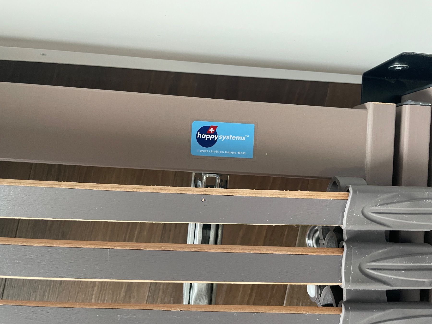 Interio Betten: Bett 180x200 mit 2 Einlegelattenrost, gebraucht – Gebraucht aus Pfäffikon ZH von mi_gal 6