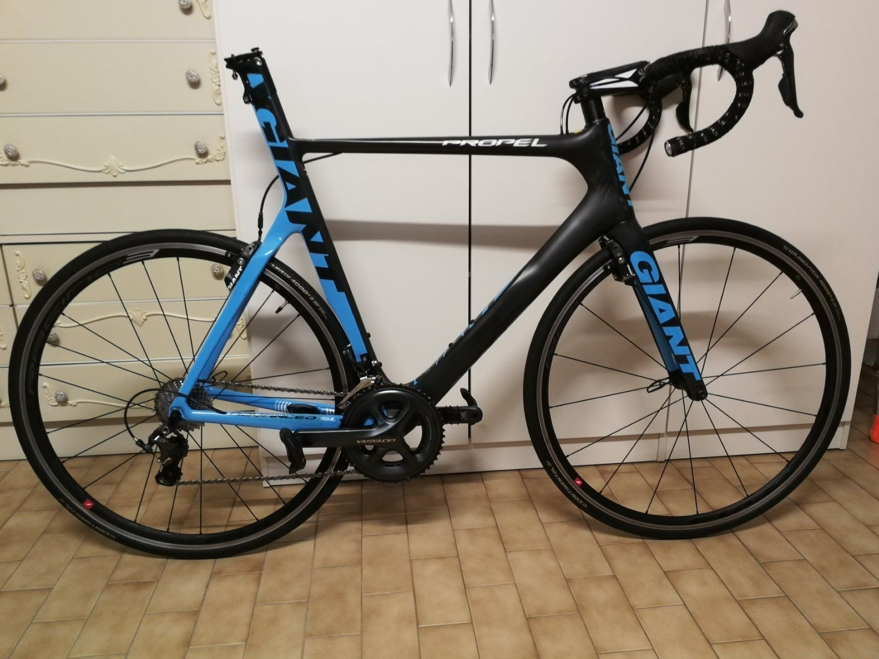 Giant Biciclette: Giant propel advanced SL0 rennvelo – Usato da Bosco Luganese venduto da pagnamen