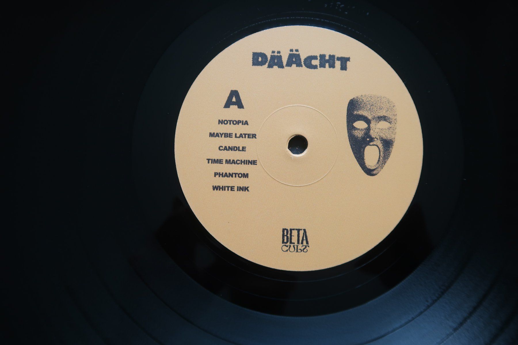 Schallplatten: DÄÄCHT - CRYING HOUSES - VINYL LP – Gebraucht aus Basel von Patiscat 2