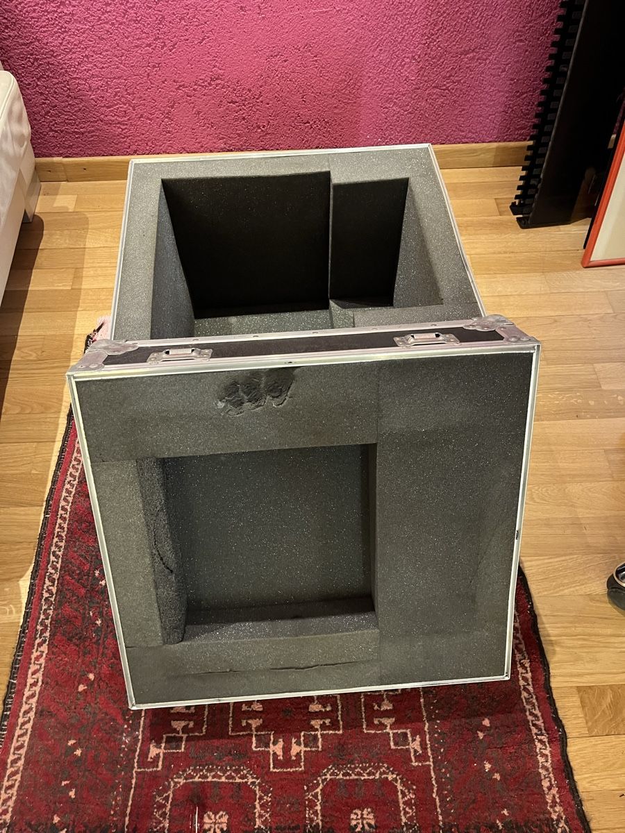 Caisses de transport: Transport Box Case  – D'occasion à Neerach par fuz_8d7l 9
