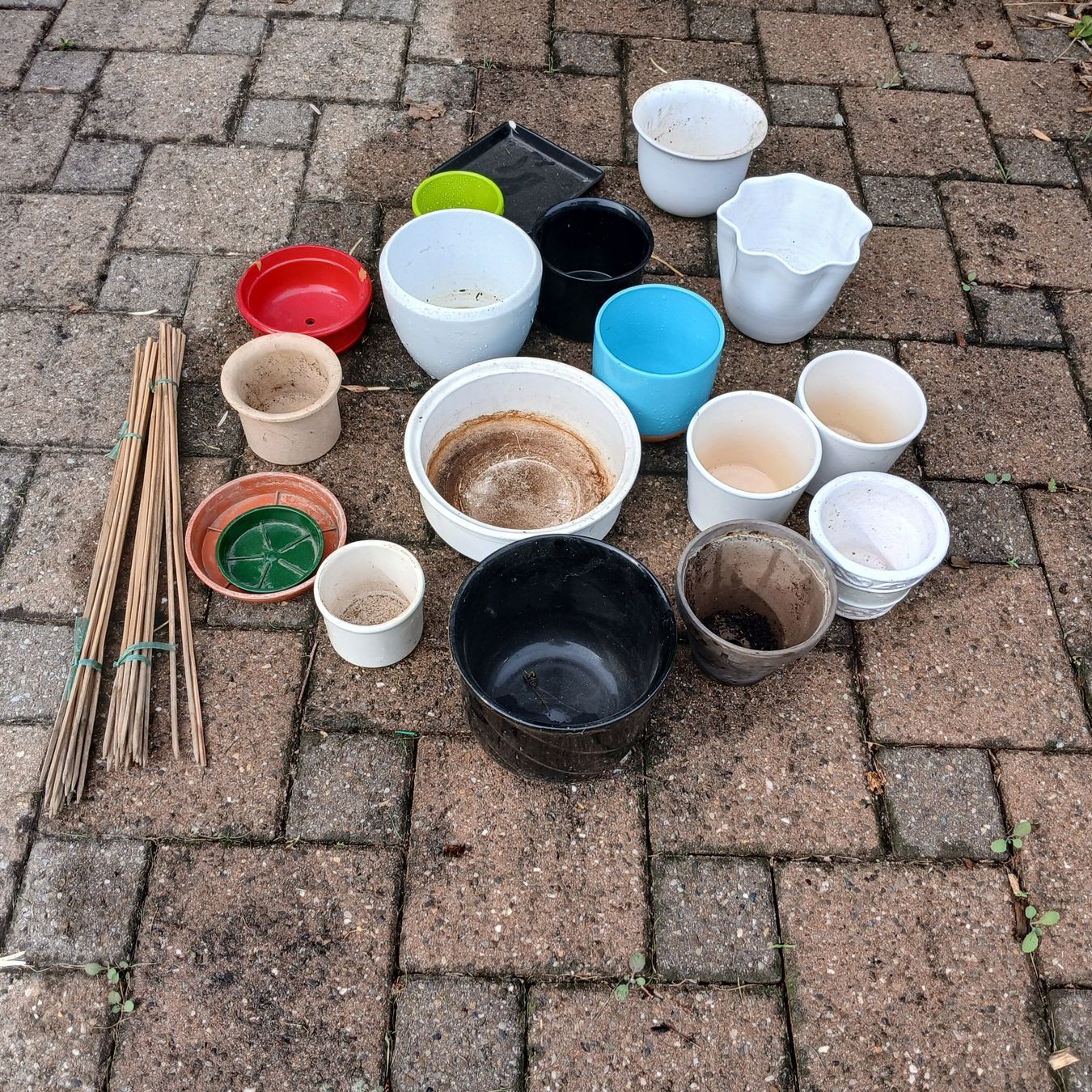 Blumentöpfe: Blumenschalen diverse Grössen – Gebraucht aus Bargen BE von ale_2nhl 1