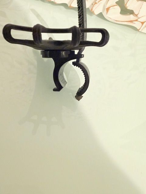 Supporti per biciclette: Velo-Handyhalterung neuwertig – Nuovo (secondo la descrizione) da Fällanden venduto da LetiRobi 1