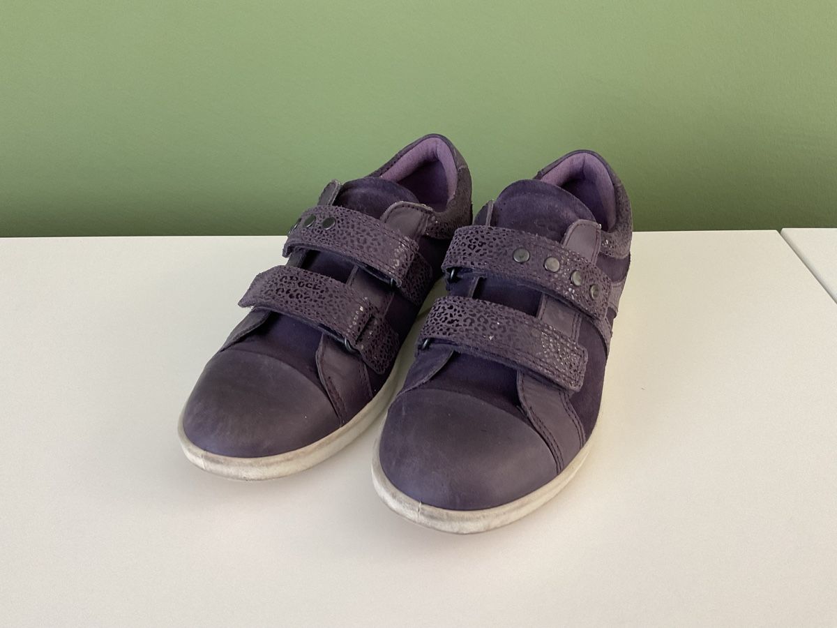 Ecco Scarpe per ragazze: Ecco Halbschuhe Leder Mädchen Gr.32 – Usato da Pfäffikon ZH venduto da Ben0707 1