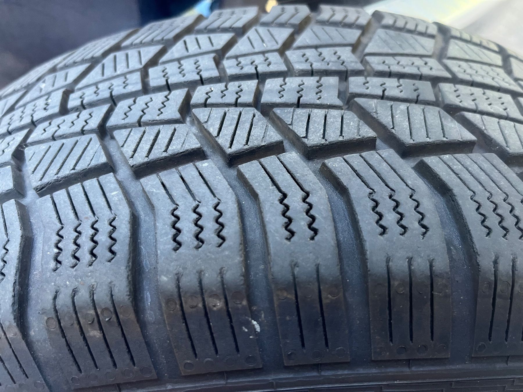 Pneumatici & Ruote complete: Kompletträder Winter VW Golf – Usato da Zürich venduto da simlindt 2