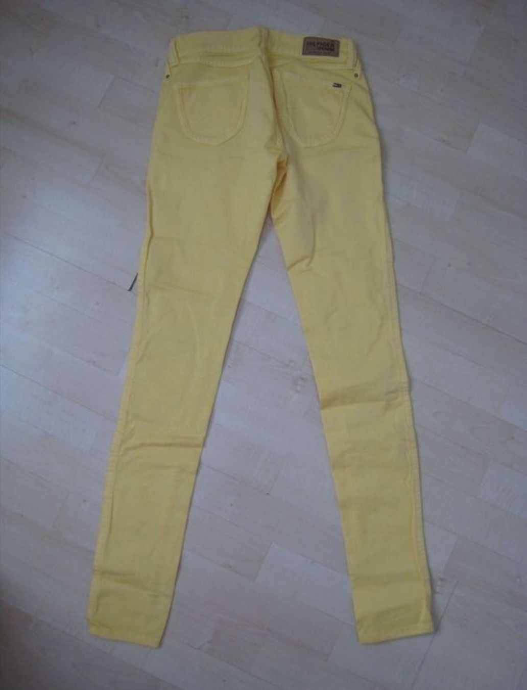 Tommy Hilfiger Pantaloni: Tommy Hilfiger Hose Gr. 26/32 – Usato da Oberrieden venduto da smarties949 2