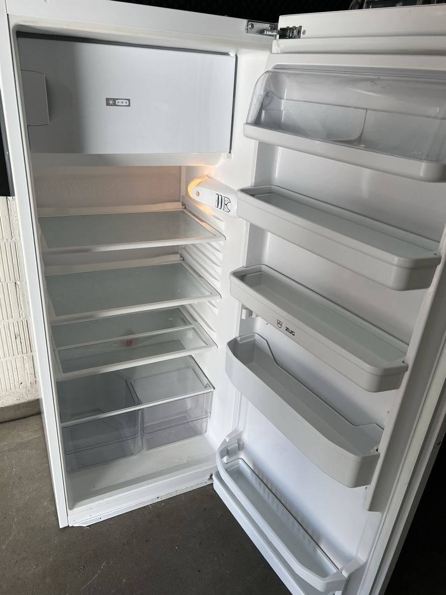 Kühlschrank: Kühlschrank V-zug – Gebraucht aus Eschenz von woniek