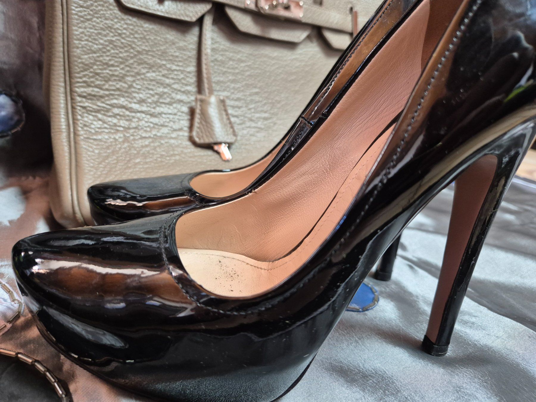 Prada Scarpe da donna: PRADA escarpins en cuir Prada - taille: EU 36 – Usato da Essertes venduto da onezoneplay 4