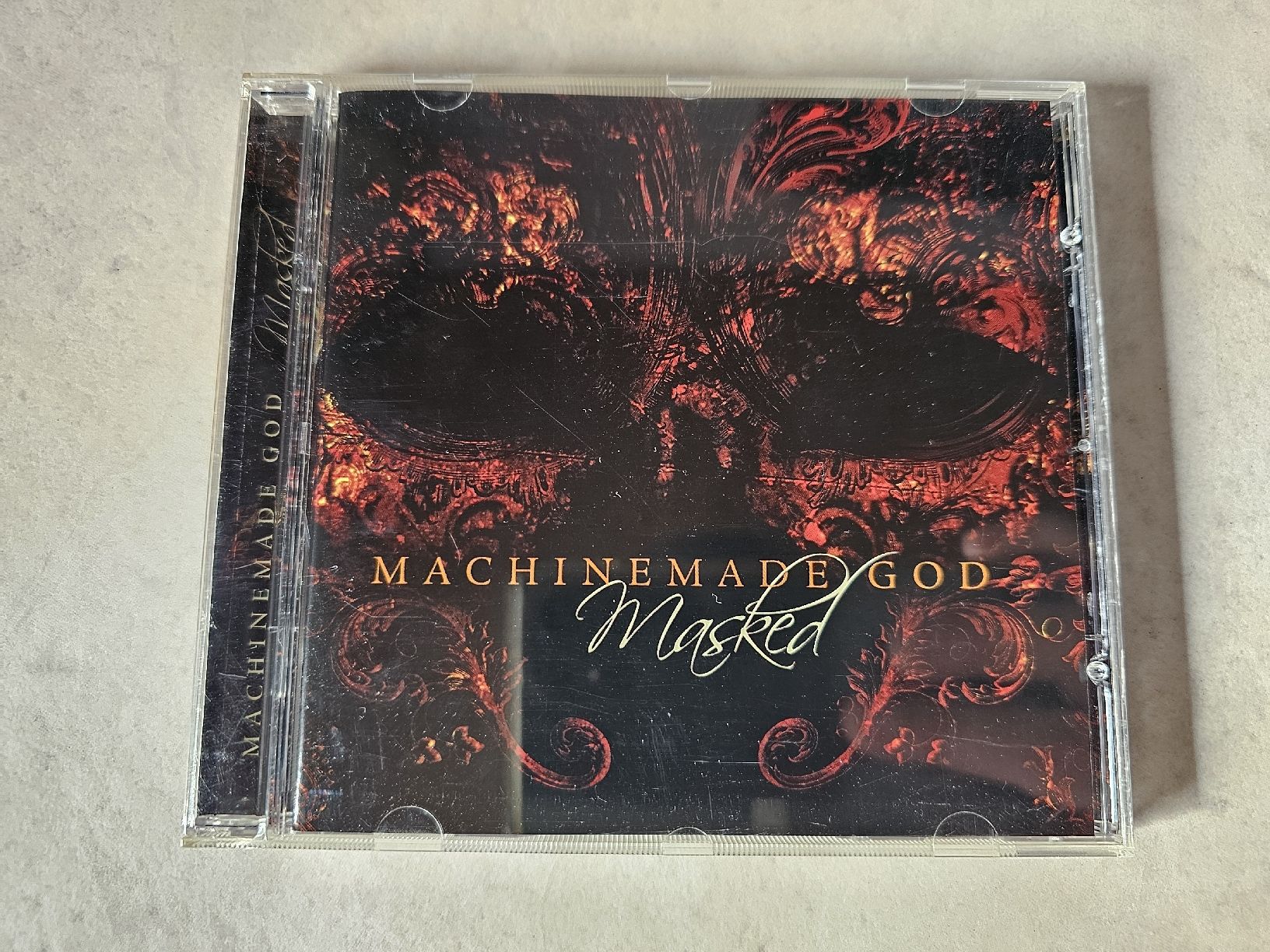 CD: Machinemade God  -  Masked – Usato da Schneisingen venduto da backstore24