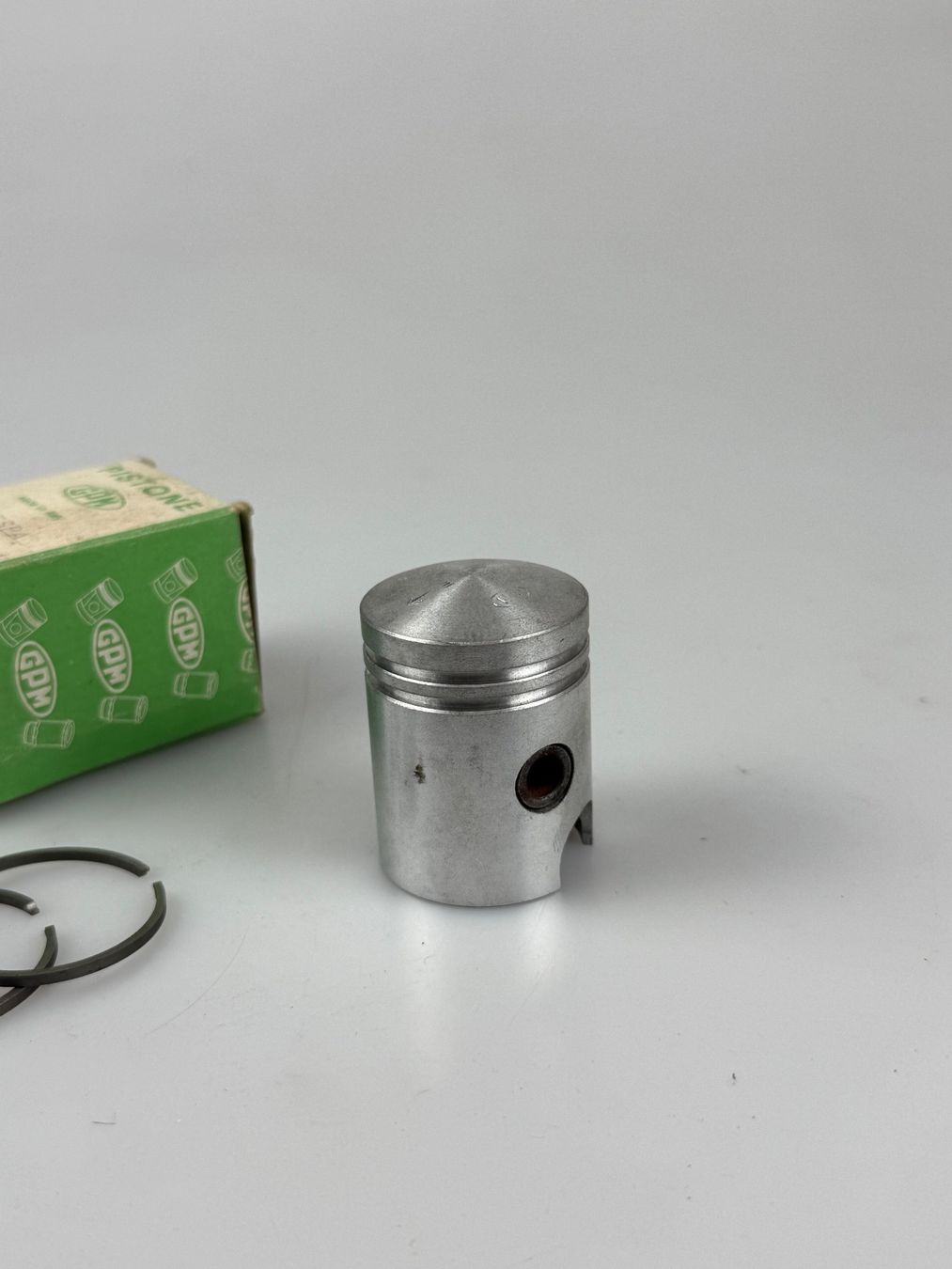 Piaggio Ciclomotori: GPM Piaggio Ciao 38.4mm Kolben NOS – Nuovo e nell'imballaggio originale da Hallau venduto da mofaplus 3