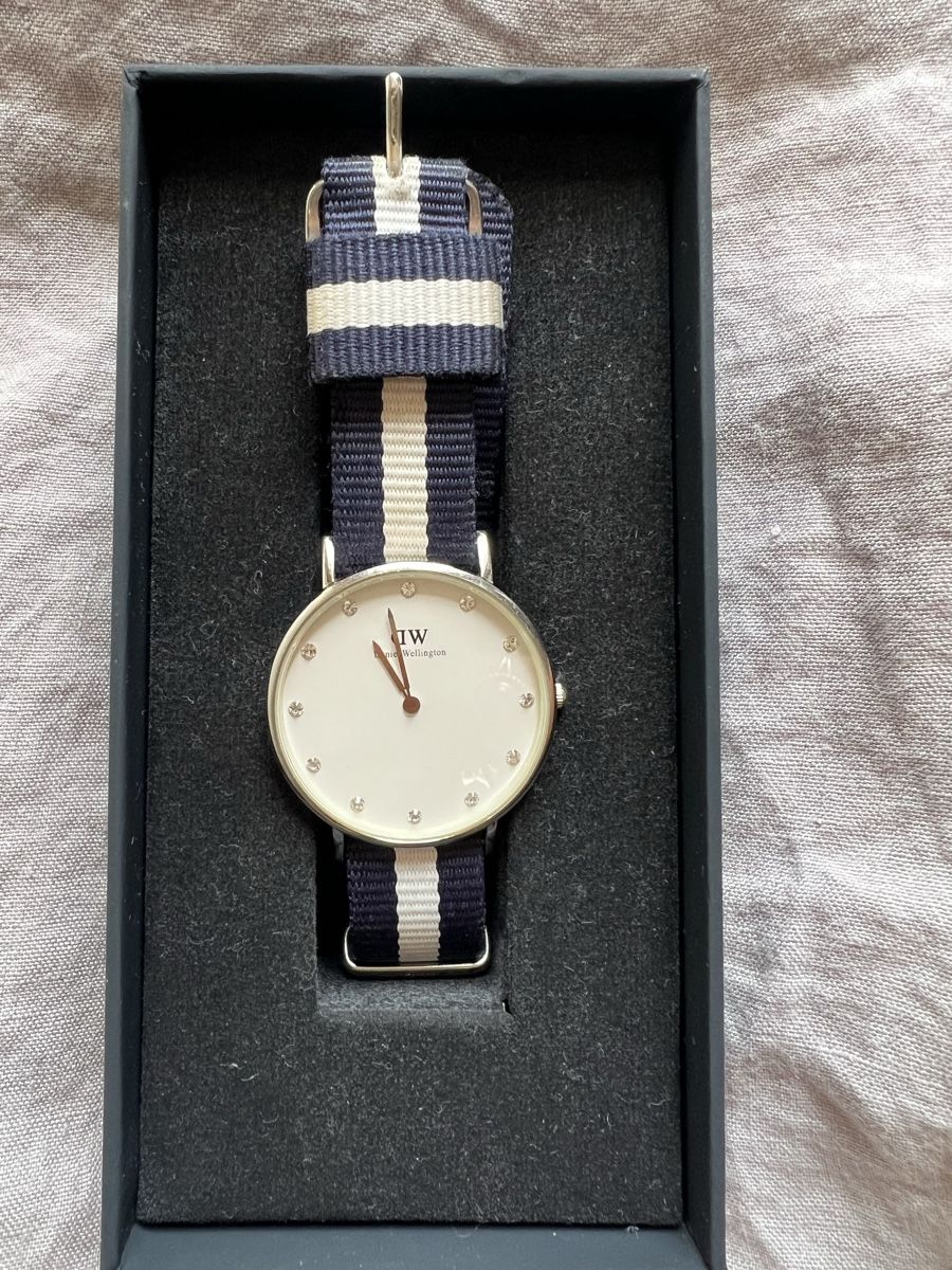 Daniel Wellington Orologi: Daniel Wellington Uhr – Usato da Basel venduto da lolixyz 1