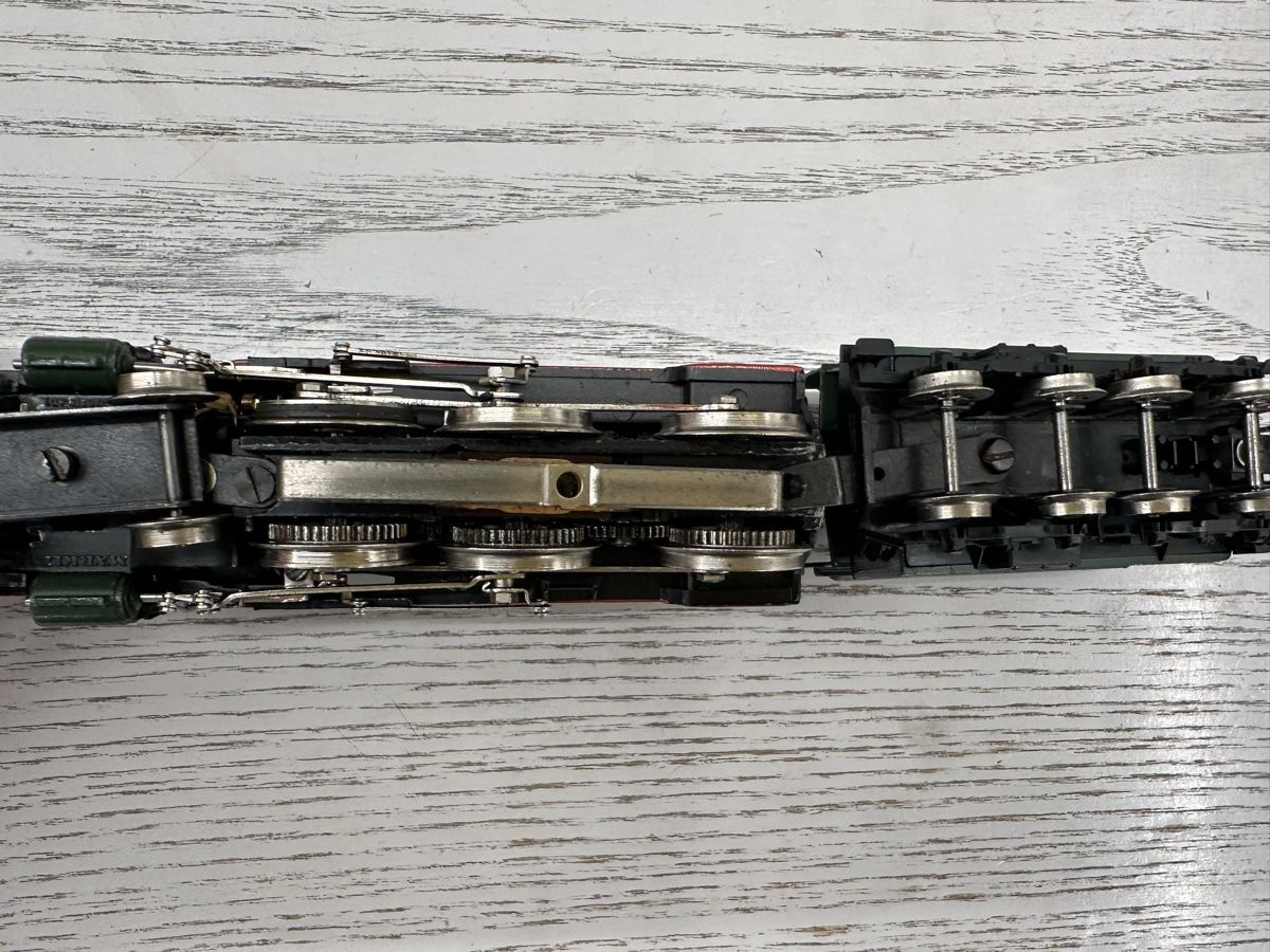 Märklin Modellini di ferrovie: Märklin 3086 SNCB BR 64 – Usato da Lupsingen venduto da New-Haven 5