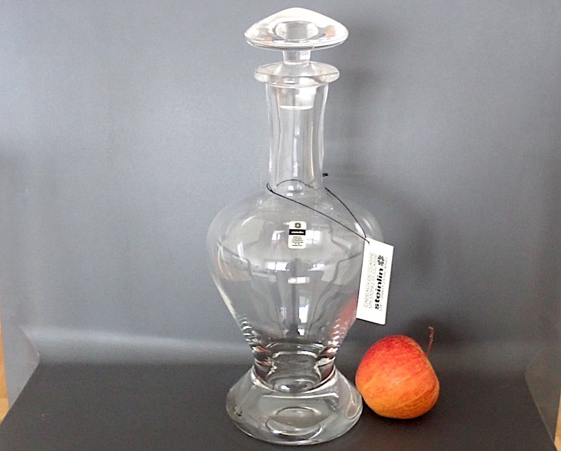 Caraffe: Steinlin Werkform Karaffe Glas Weinkaraffe Wei Heimatwerk – Usato da Wil SG venduto da BrocknRoll