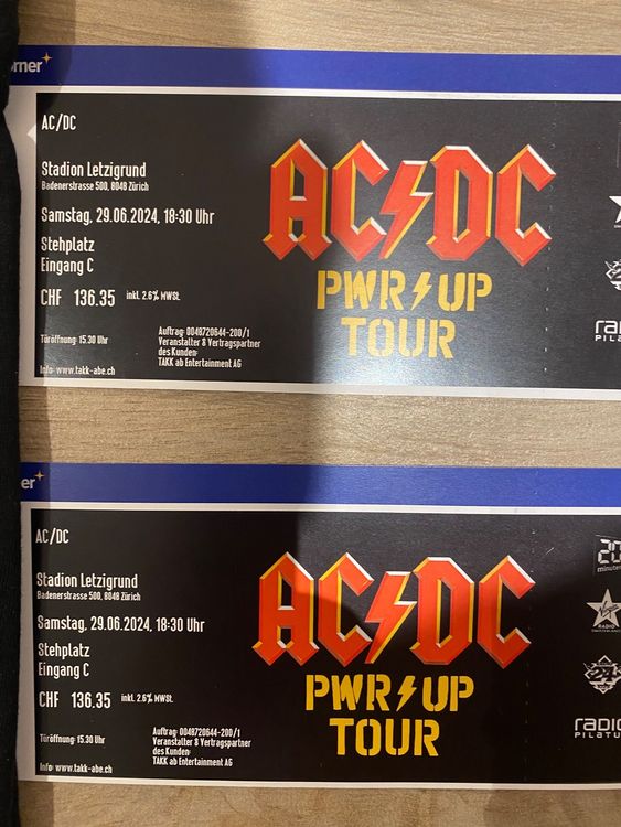 2 Stehplätze C; AC/DC, Zürich 29.6. + sehr viele Fanartikel (Gebraucht ...