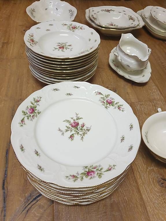 Set di piatti: Rosenthal Geschirr – Usato da Unterkulm venduto da tatj_15